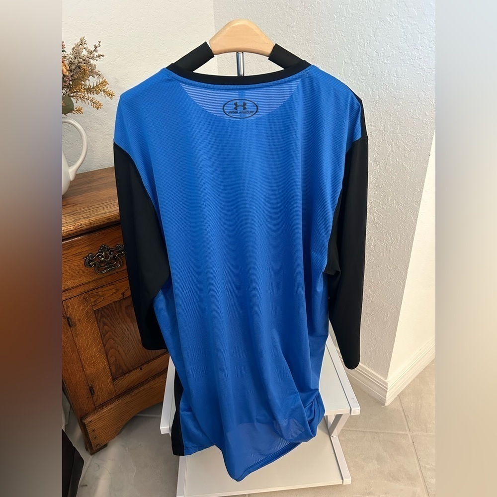 Under Armor Fitted‎ 2XL Heatgear Long Sleeve Blue / Black Tee - Picture 3 of 5